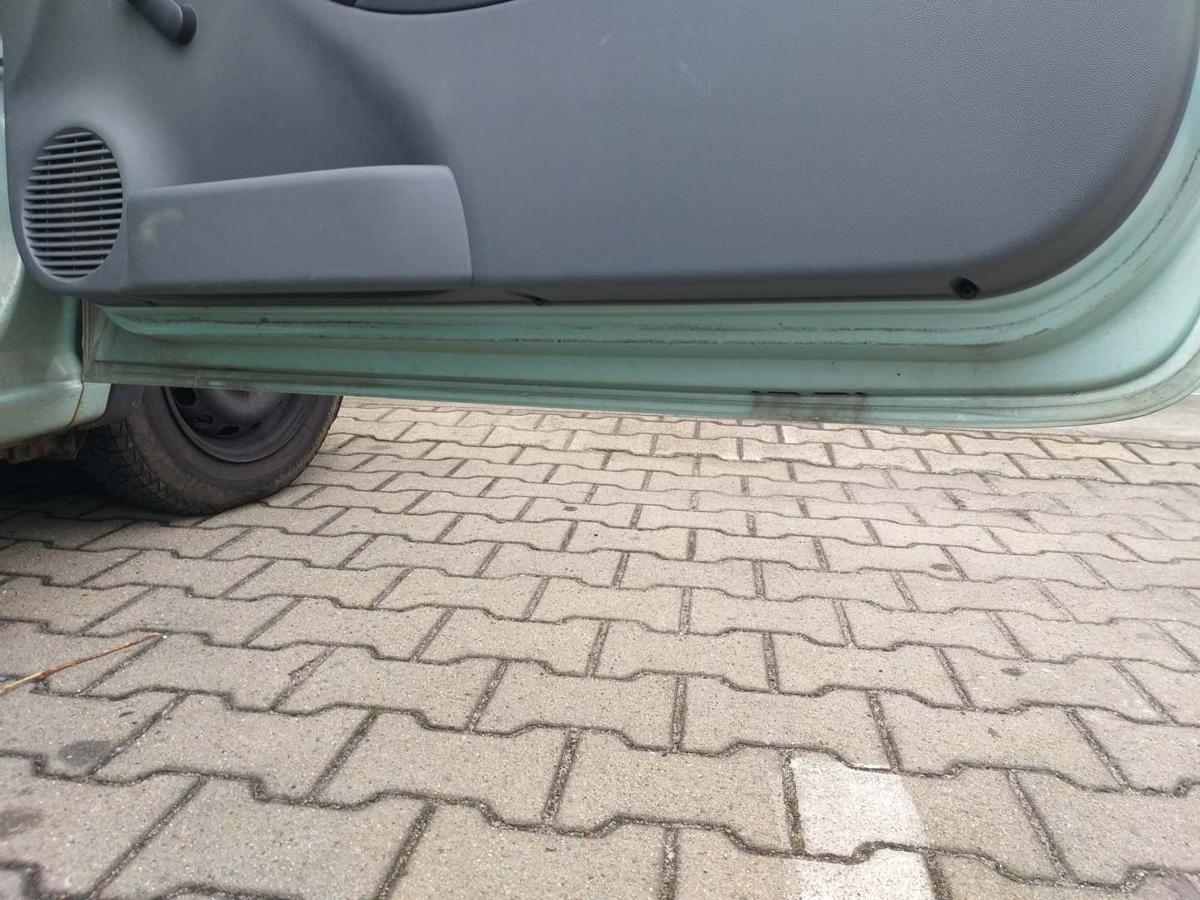 Opel Corsa C original Tür rechts Z388 Spacegrün 3-Türer Bj.2001